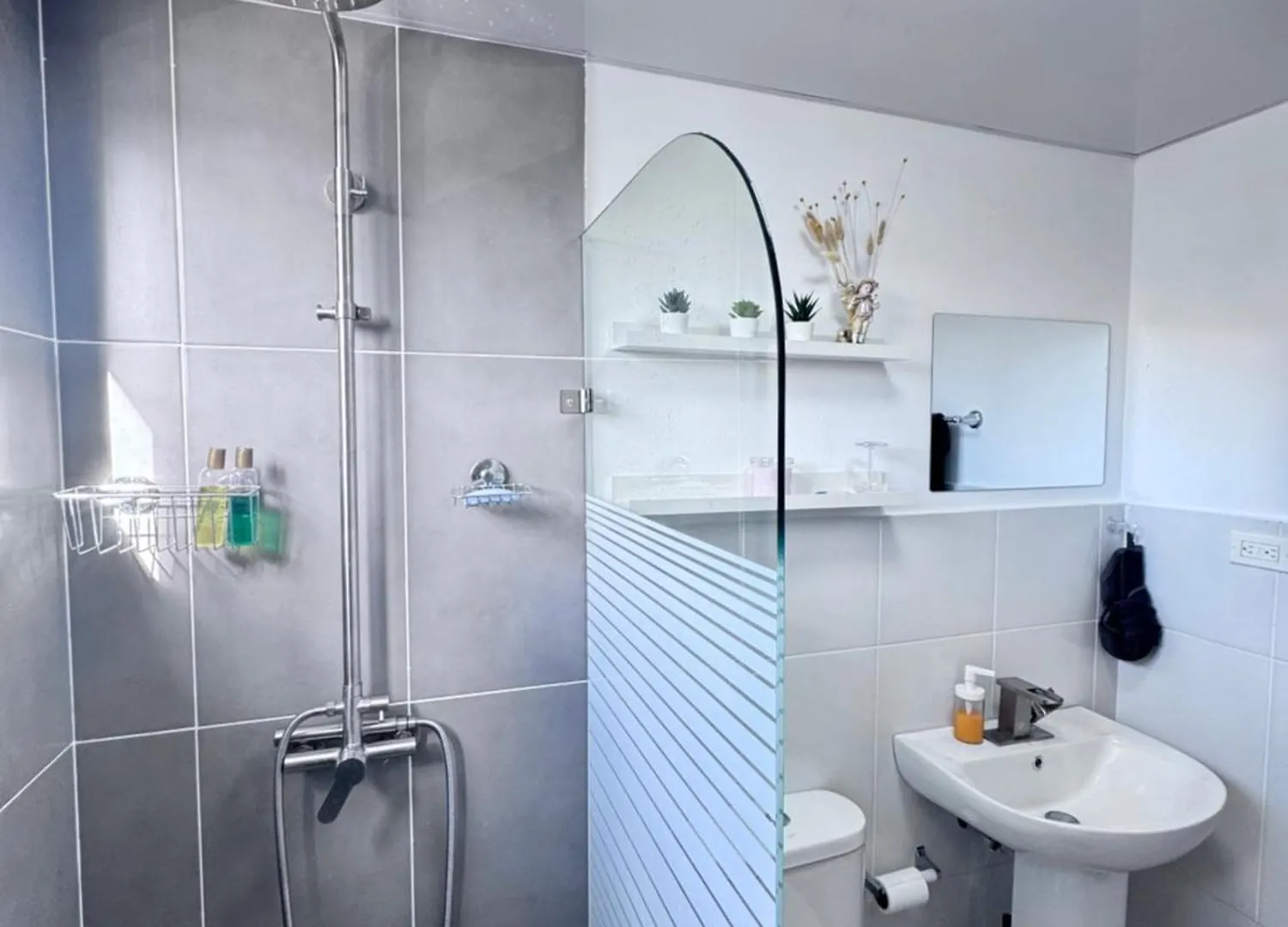 Apartamento Con Piscinas Y Amenidades In Punta Cana